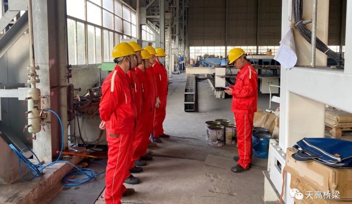 073f9fe265d5b94a41401bef2888ccc9_副本.jpg 073f9fe265d5b94a41401bef2888ccc9_副本.jpg